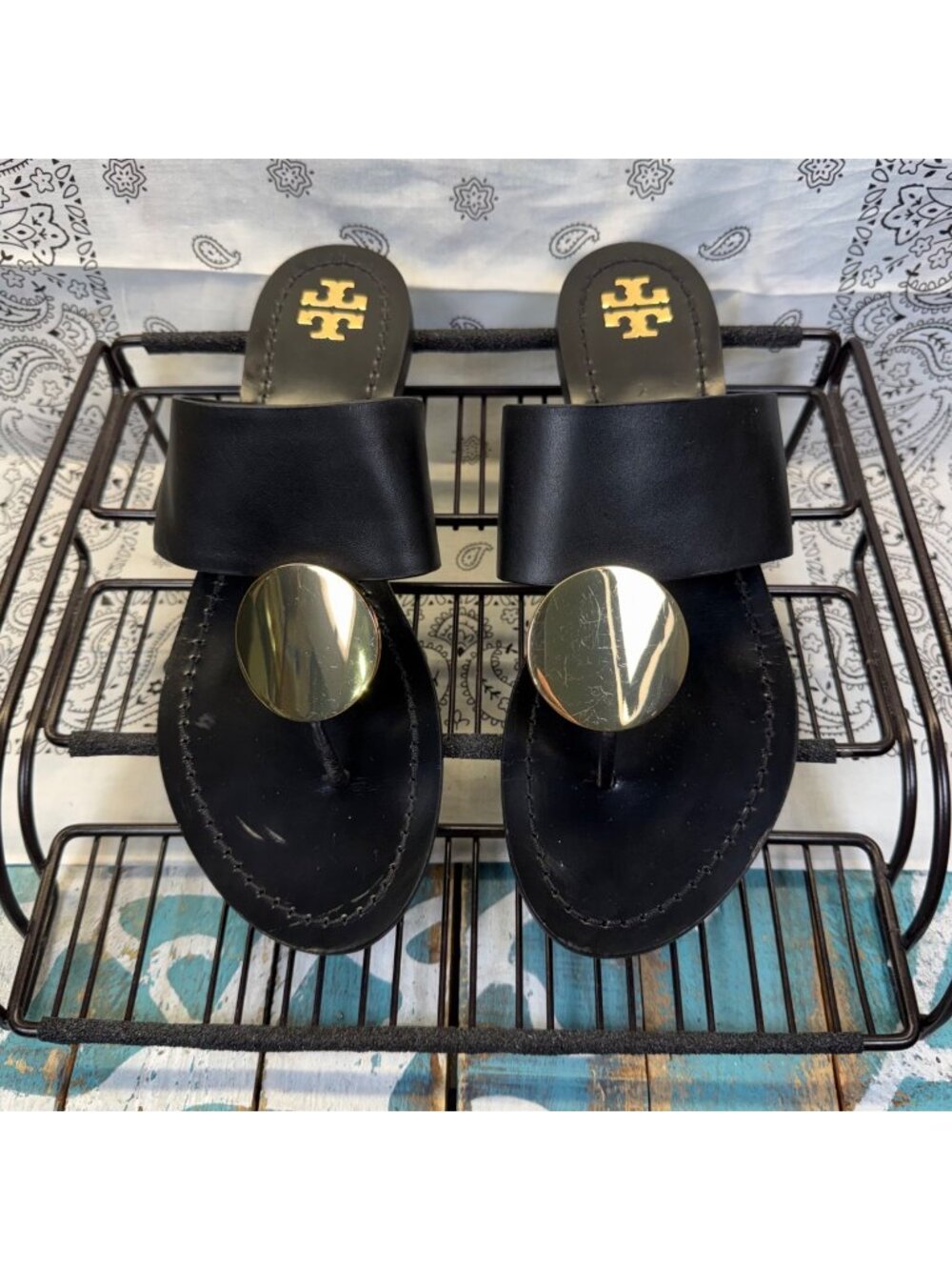 Tory Burch Patos Disk Sandals Black Leather Thong Gold Hardware Women’s Size 8M